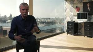 Raymond Murphy Interview 30 years of Grammar in Use (Video) Raymond Murphy Interview 30 years of Grammar in Use (Video)